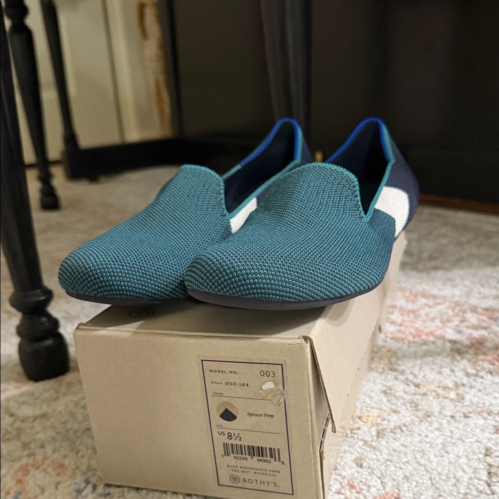 Rothy's Men's Teal and White Slip-On Loafers